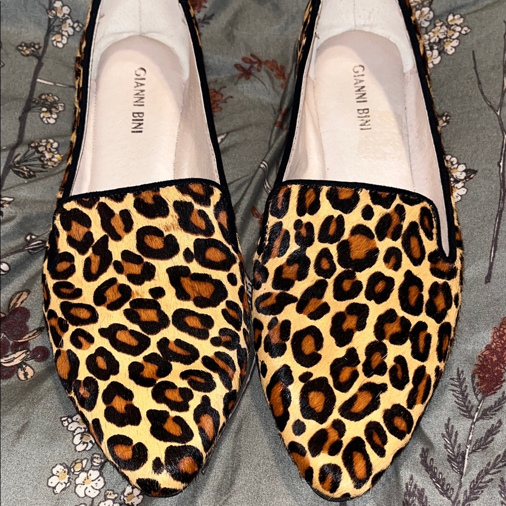 Gianni Bini Leopard Print Pointed Slip-On Flats - Brown/Black